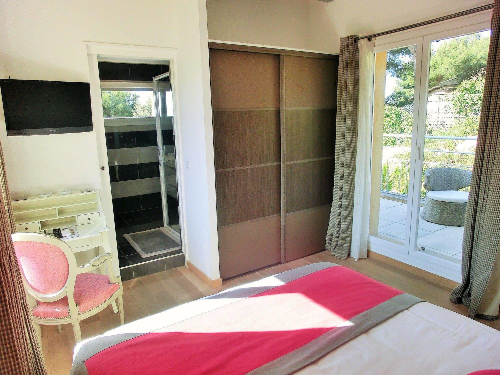 Villa Azur Golf Бандол Екстериор снимка