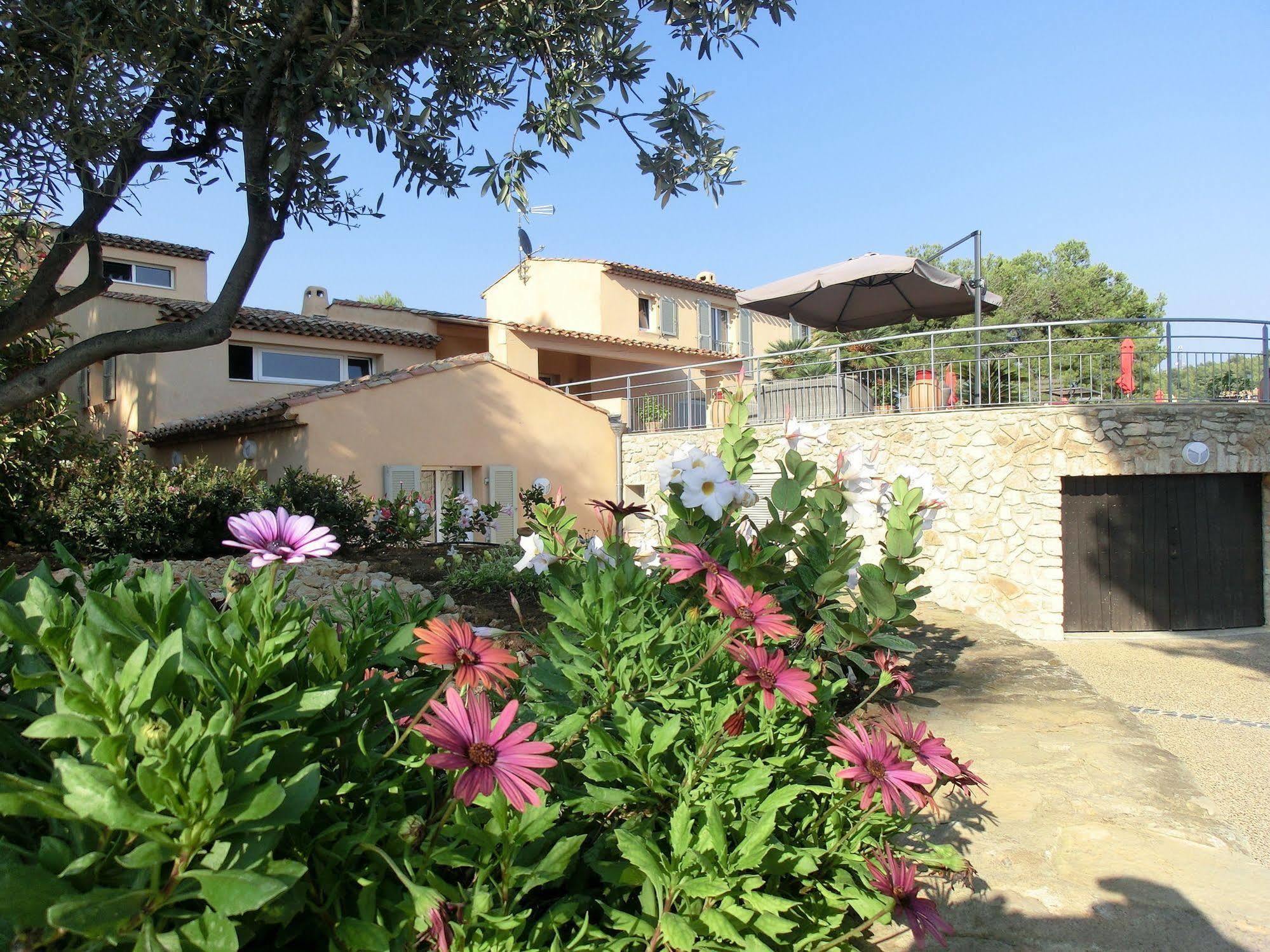 Villa Azur Golf Бандол Екстериор снимка